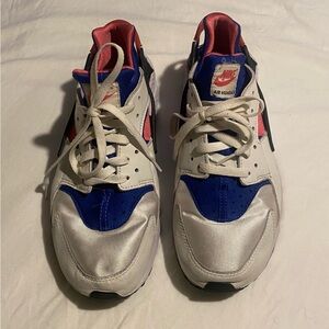 Nike Air Huarache Game Royal Dynamic Pink